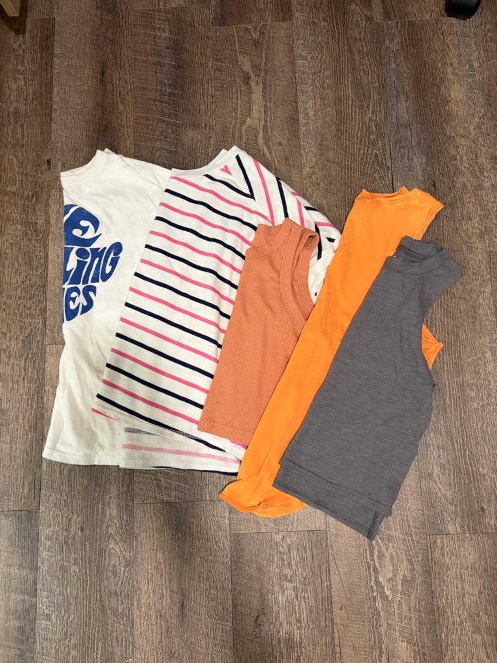 Bundle: Women’s Tops